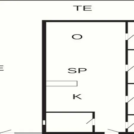 6 Person In Rodby-by Traum